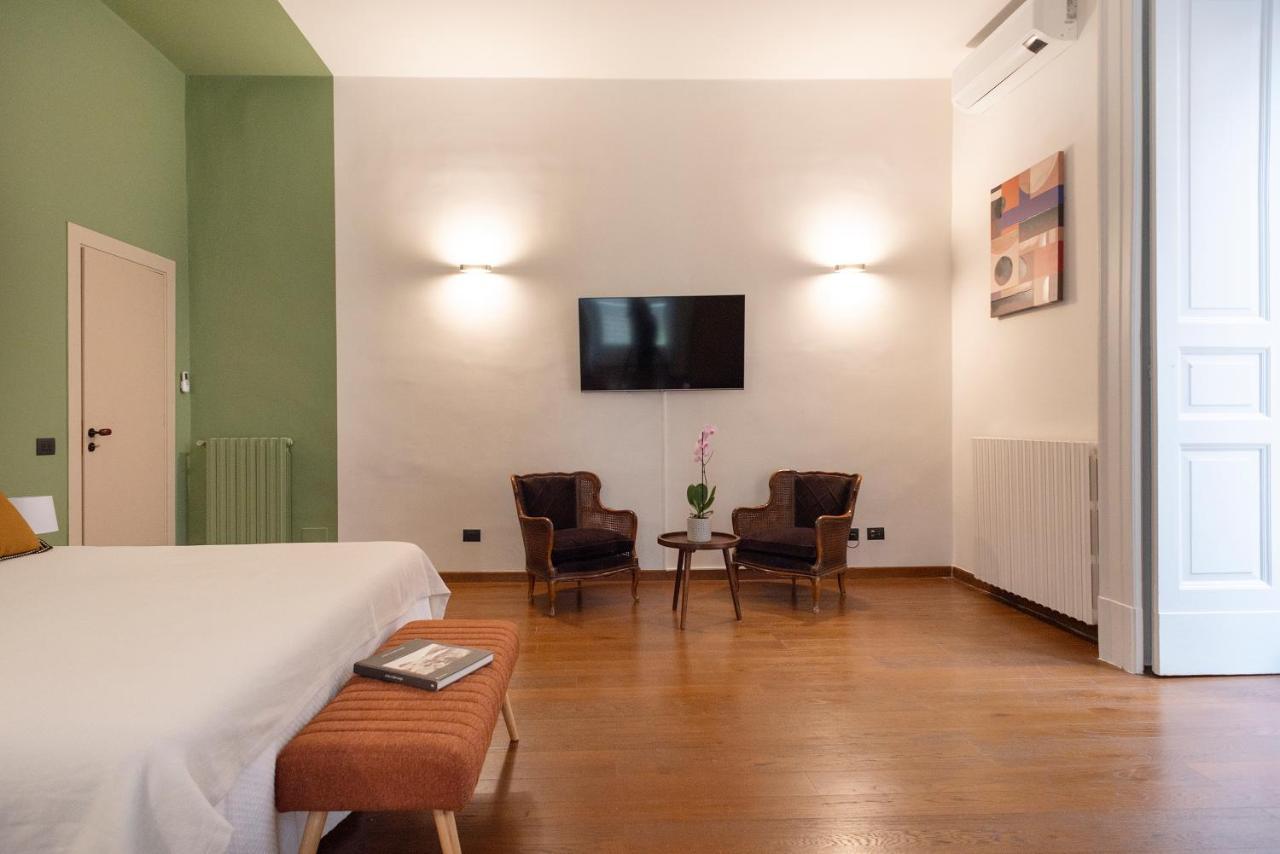 Modern Hospitality Naples Exclusive Stay Exterior photo