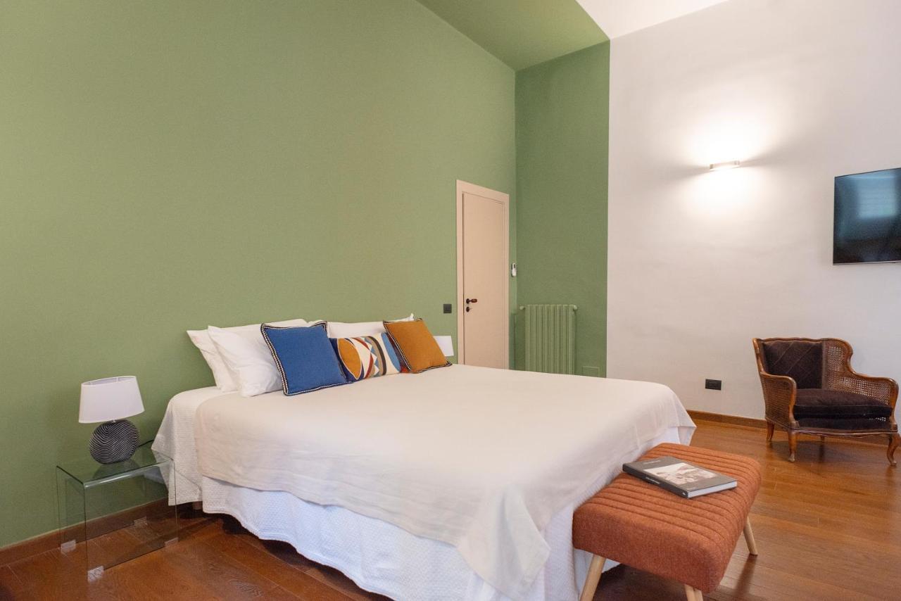 Modern Hospitality Naples Exclusive Stay Exterior photo