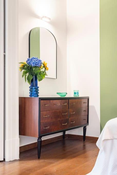 Modern Hospitality Naples Exclusive Stay Exterior photo